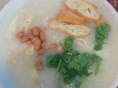 荔湾艇仔粥-点都德(盘福楼店)