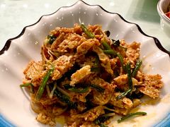 菠菜豆芽拌面筋-新疆红柳花餐厅(新洲店)