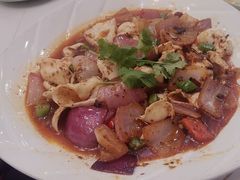 -休记光头香辣蟹干锅(绵竹店)
