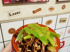 -矮子粉店1985·长沙米粉(湘春路店)