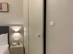 -汉庭(上海第六医院柳州路店)
