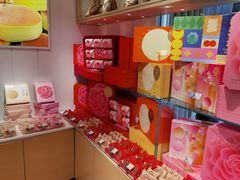 零售区-好利来(桂林路店)