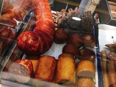-秋林里道斯(通乡商场店)