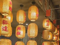 -红九格老火锅(三峡广场店)