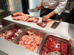 -左庭右院鲜牛肉火锅(金山万达店)