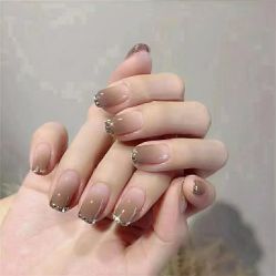 -悦指间美甲美睫