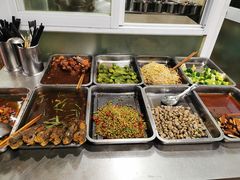 自助取餐区-雨田饭店