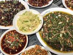 -江湖黑大兔(杨家坪店)