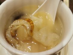 原盅佛跳墙-白天鹅宾馆·流浮阁咖啡厅