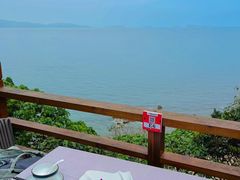 -美人鱼悬崖海景餐厅(鹿嘴山庄店)