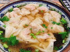 招牌野馄炖-老谢野馄饨(延安路店)