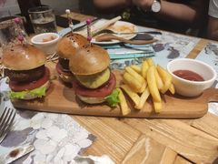 -麦甜创意轻食餐厅(西康路店)