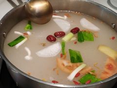 骨汤虫草花锅底-许府牛火锅(信义坊总店)