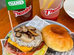 -Thanks美式餐厅(汉堡咖啡店)