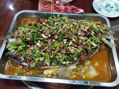 秘制烤鱼-丹水桥地锅鱼·翘嘴鲌·地方特色全鱼宴(丹江口大坝店)