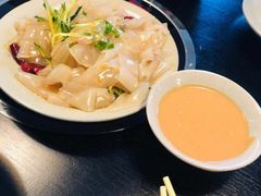 -丫头记(新村店二部)
