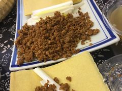 勾魂小媳妇-八两八金·莱芜特色炒鸡(市南漳浦路店)