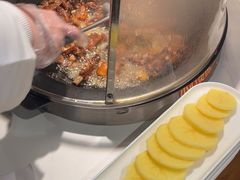 -小白鹅火焰焖锅(万达印象店)
