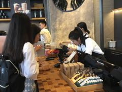 -星巴克臻选(成都太古里店)