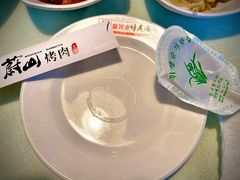 餐具摆设-益百岁牛尾汤(香山路店)