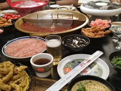 -沸炉重庆老火锅(军事博物馆店)