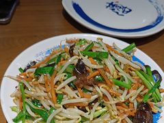 -满园烤鸭·春饼(太原街万达店)