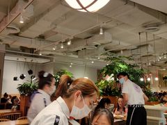 -必胜客(百联又一城店)