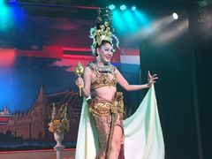 -金东尼人妖秀