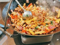-富正毅三下锅(体育馆店)