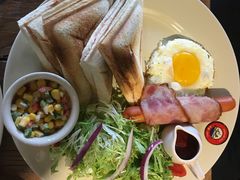 火腿三明治套餐-海梦1924 coffee