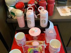 -星巴克(深圳世界金融中心店)