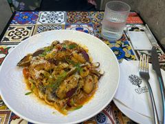 -LESCEDARS Brasserie Bistro香柏树