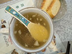 -汗腾格里·风味餐厅(新疆驻京办店)