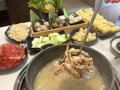 -汤宴·参须肚包鸡(南京路店)