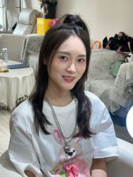 -妤见·化妆造型·美甲美睫
