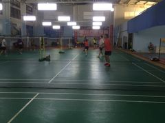 -朋友圈羽毛球馆·青少年羽毛球训练基地(燕郊店)