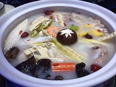 大骨头锅-96农蝎虾(江桥老街店)