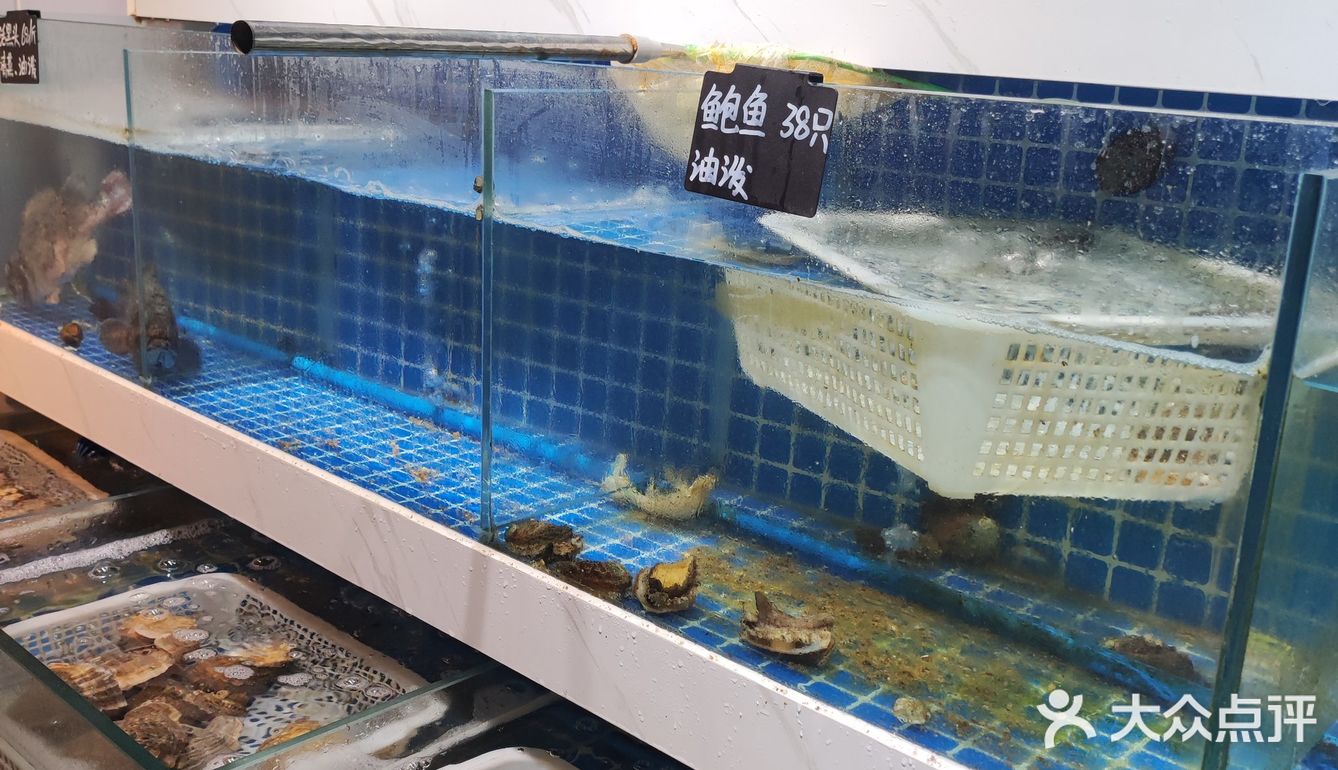 来青岛怎么能不吃海鲜？打卡闽江路上刘老三饭店