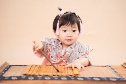 -小熊维尼高端孕婴摄影(清湖金銮店)