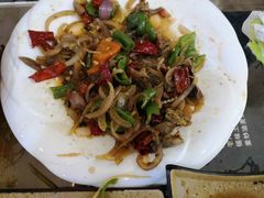 -萨宁音登锡伯风味餐厅(一楼店)