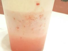 霸氣芝士草莓-奈雪的茶(市百一店)