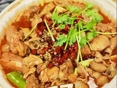-彭记铁锅肥肠(东四总店)