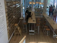 -猫的天空之城概念书店(北戴河蔚蓝海岸店)