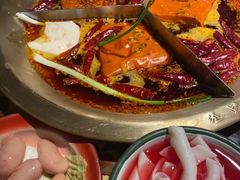 -叁口煮老火锅(东升店)