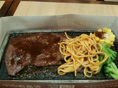 -必胜客(漕宝路店)