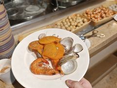 -大中华希尔顿酒店-念自助餐·海南美食·三文鱼