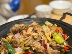 -小厨子私房菜·云南美食店