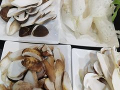 -野菌皇海景野生菌火锅(滨海大道店)