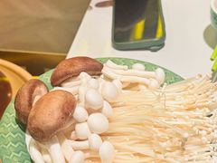-润园四季椰子鸡火锅(卓越INTOWN店)