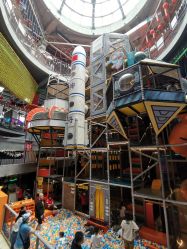 -嗨翻Hi-Fun竞技主题乐园·蹦床团建生日聚会(五棵松华熙店)